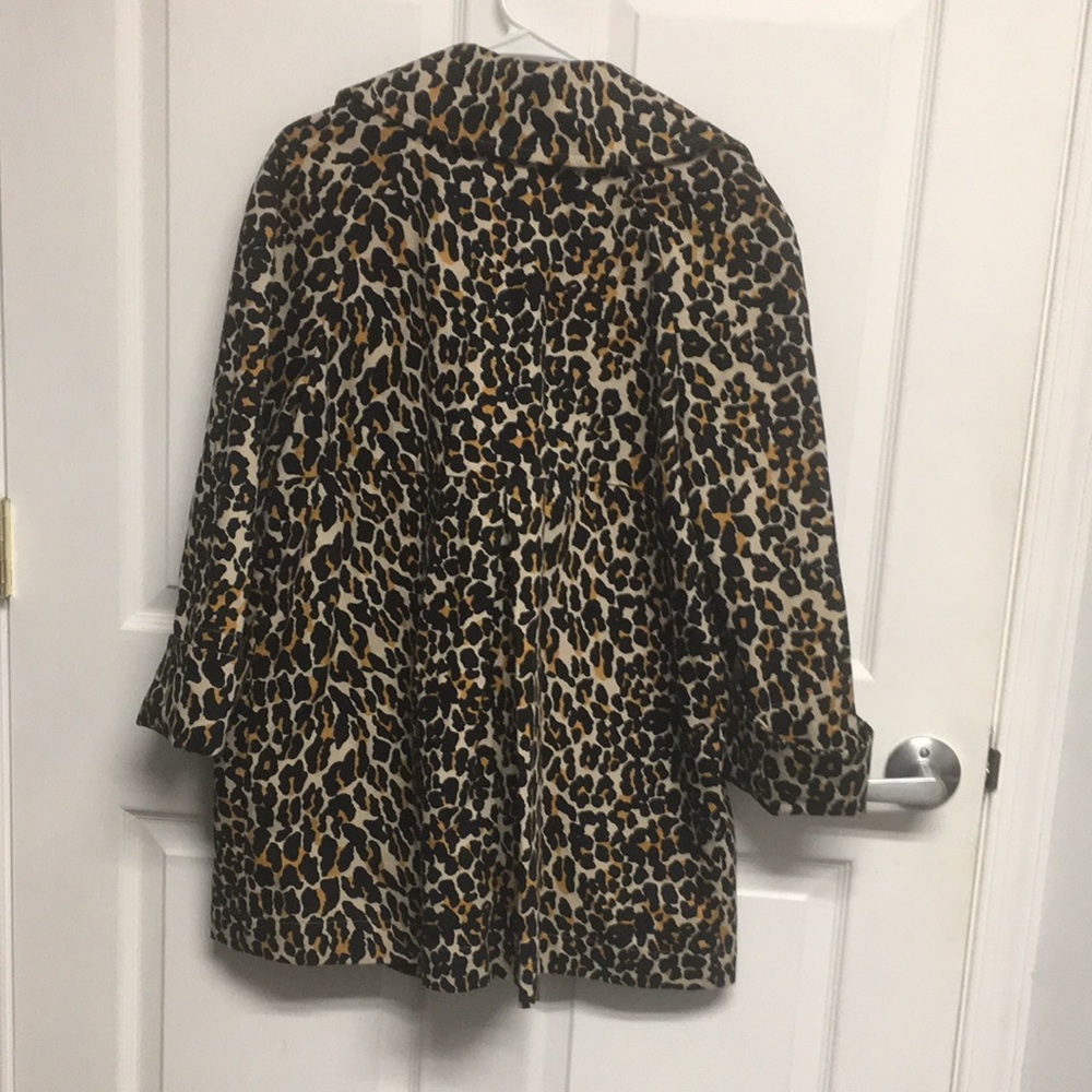 Spring/fall leopard print jacket - Picture 2 of 3